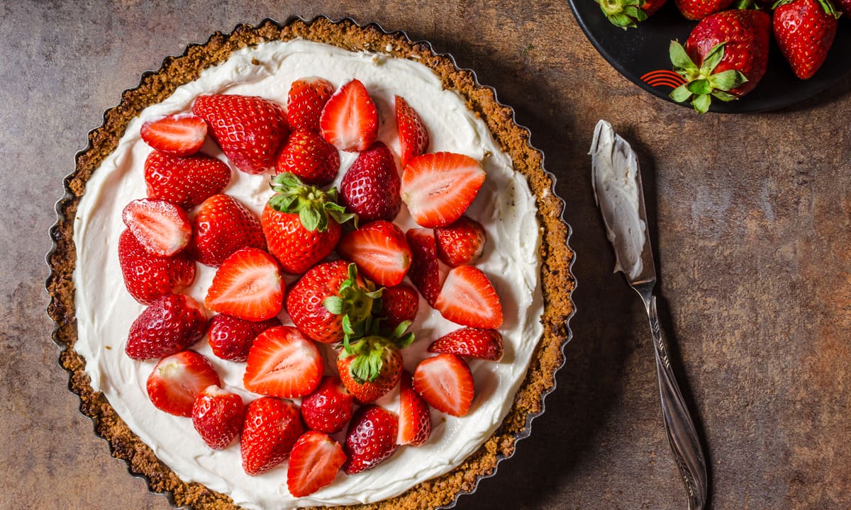 Easy Crunch Berry Pie