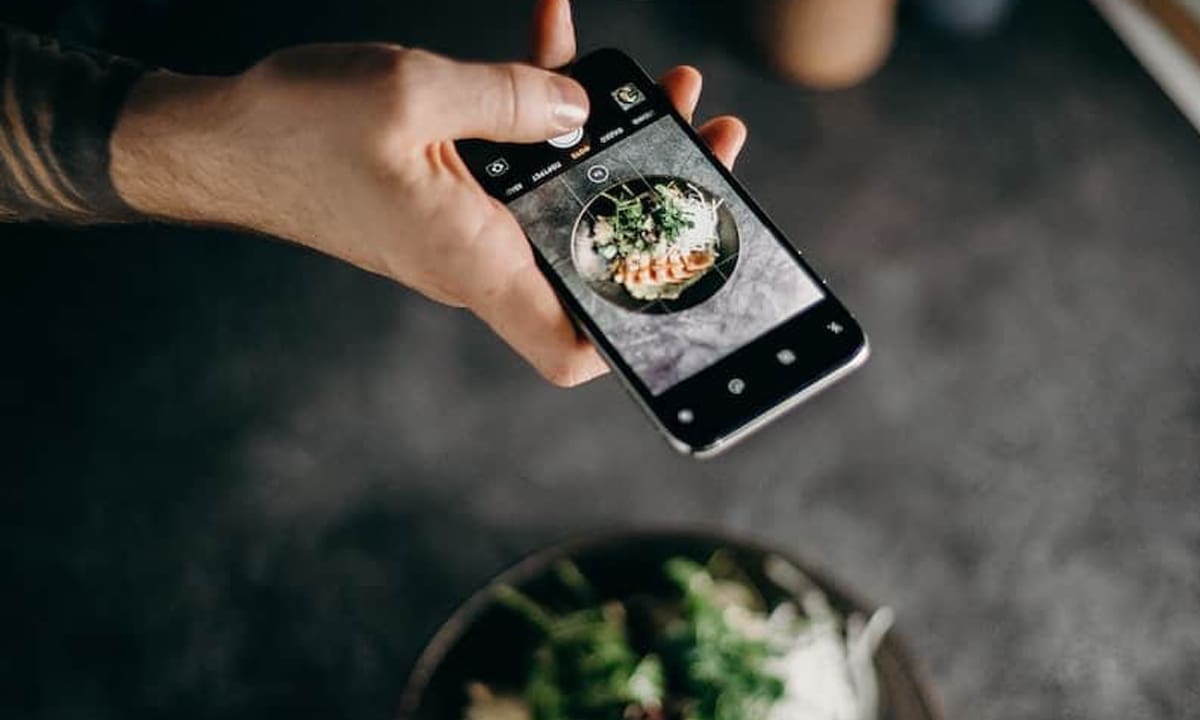 Social media food trends and how they impact the hospitality industry